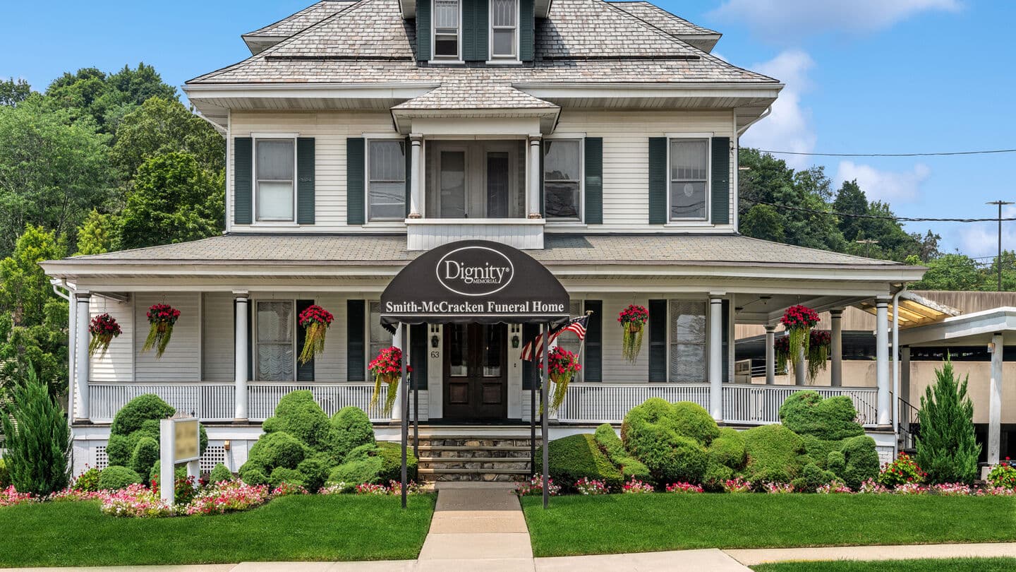 Preview image from Smith-McCracken Funeral Home's website