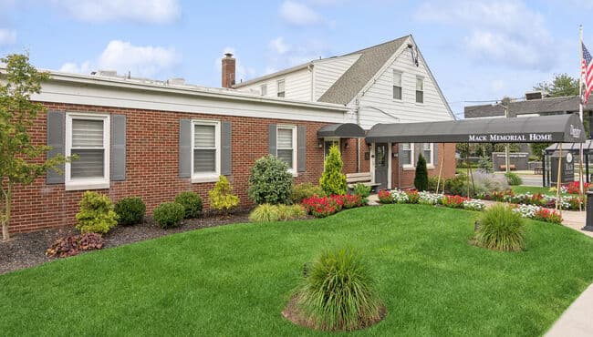 Preview image from Leber Funeral Home's website