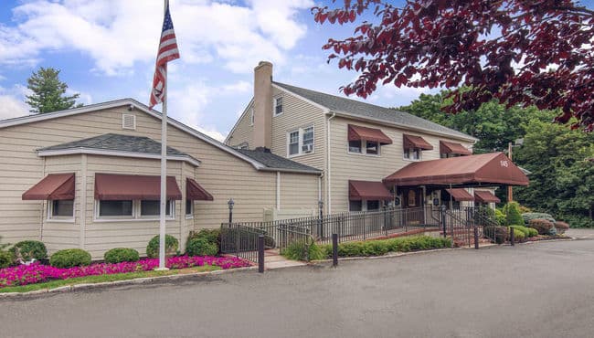 Preview image from Quinn-Hopping Funeral Home's website